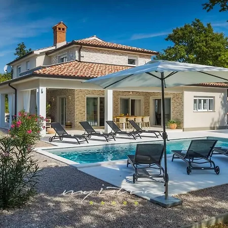 Villa Magdalena *