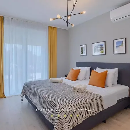 Villa Magdalena Villa *